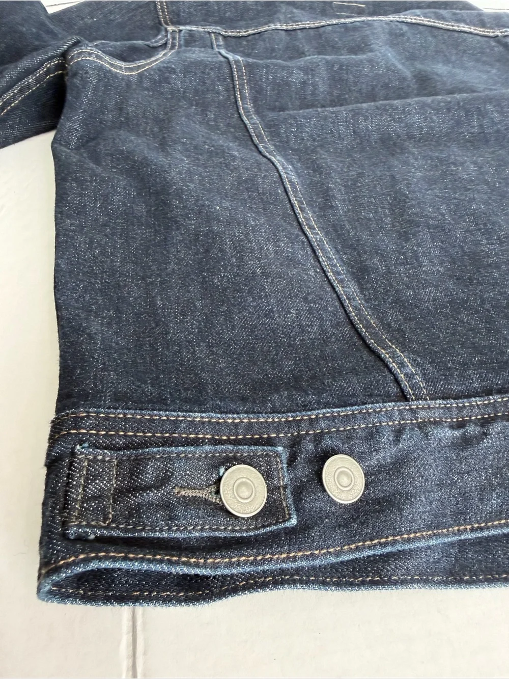J.Crew Men’s Denim Trucker Jacket M Dark Indigo Rugged Classic Rigid Cotton